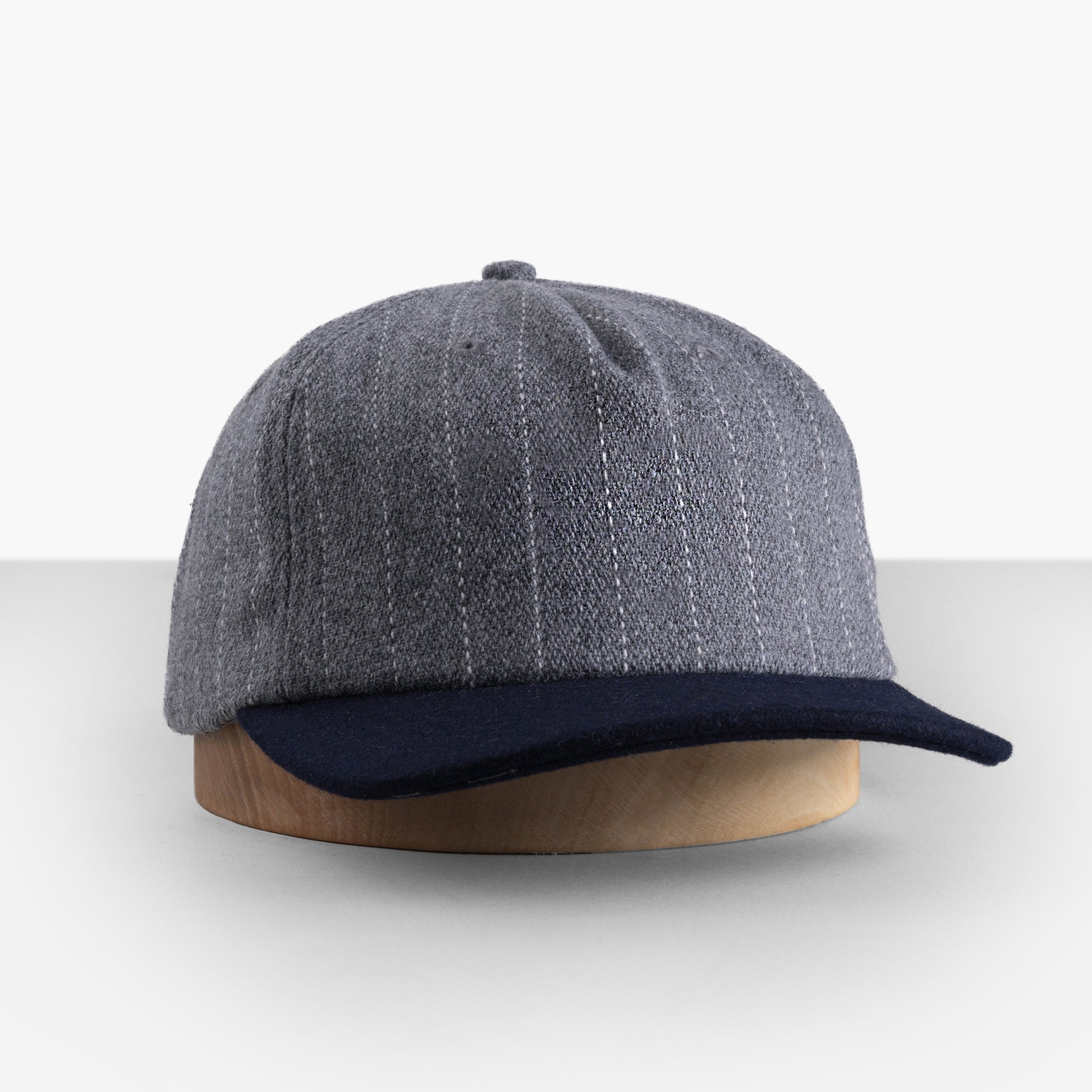 Grey / Navy
